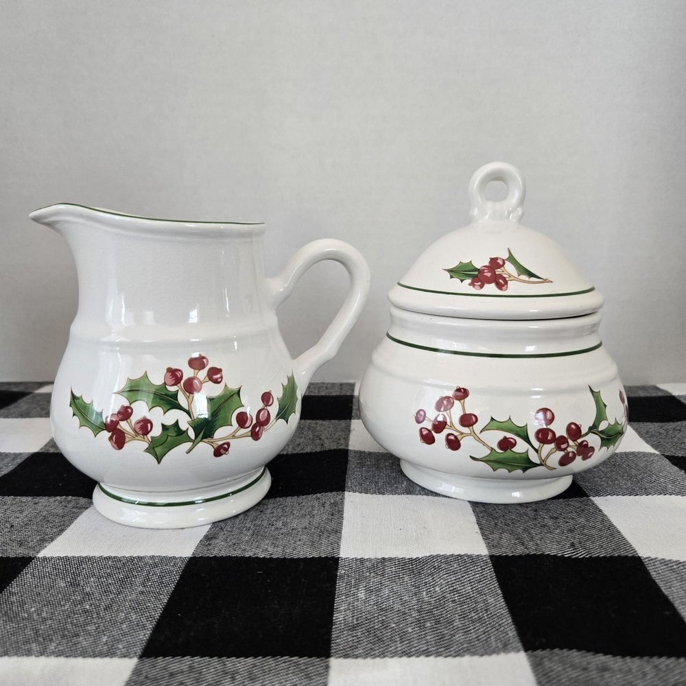 VTG SANGO "White Christmas" Holly Pattern‎ Creamer and Sugar Bowl w/Lid